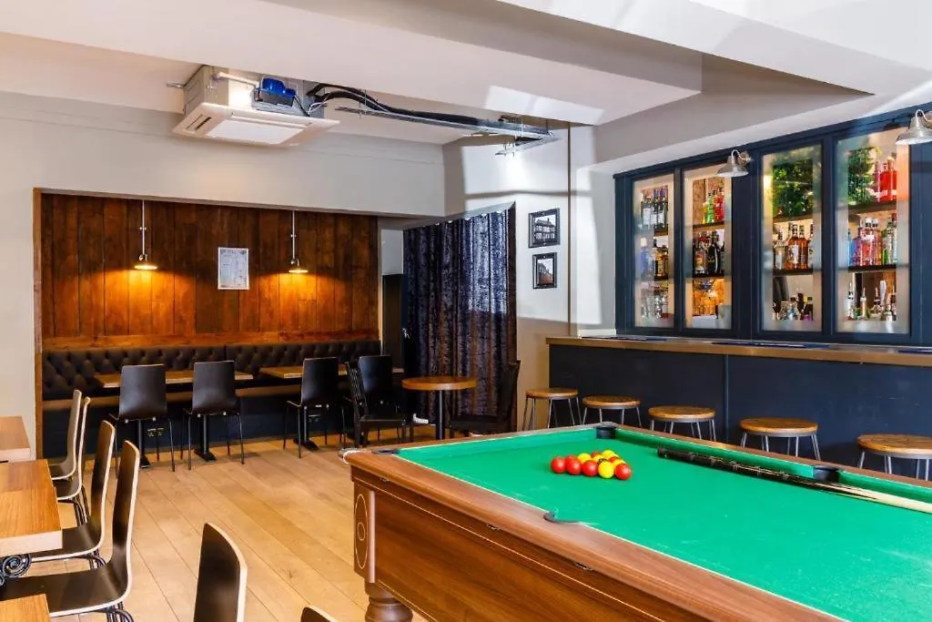 ***  Oyo Ruby Pub & Hotel Brighton Storbritannien